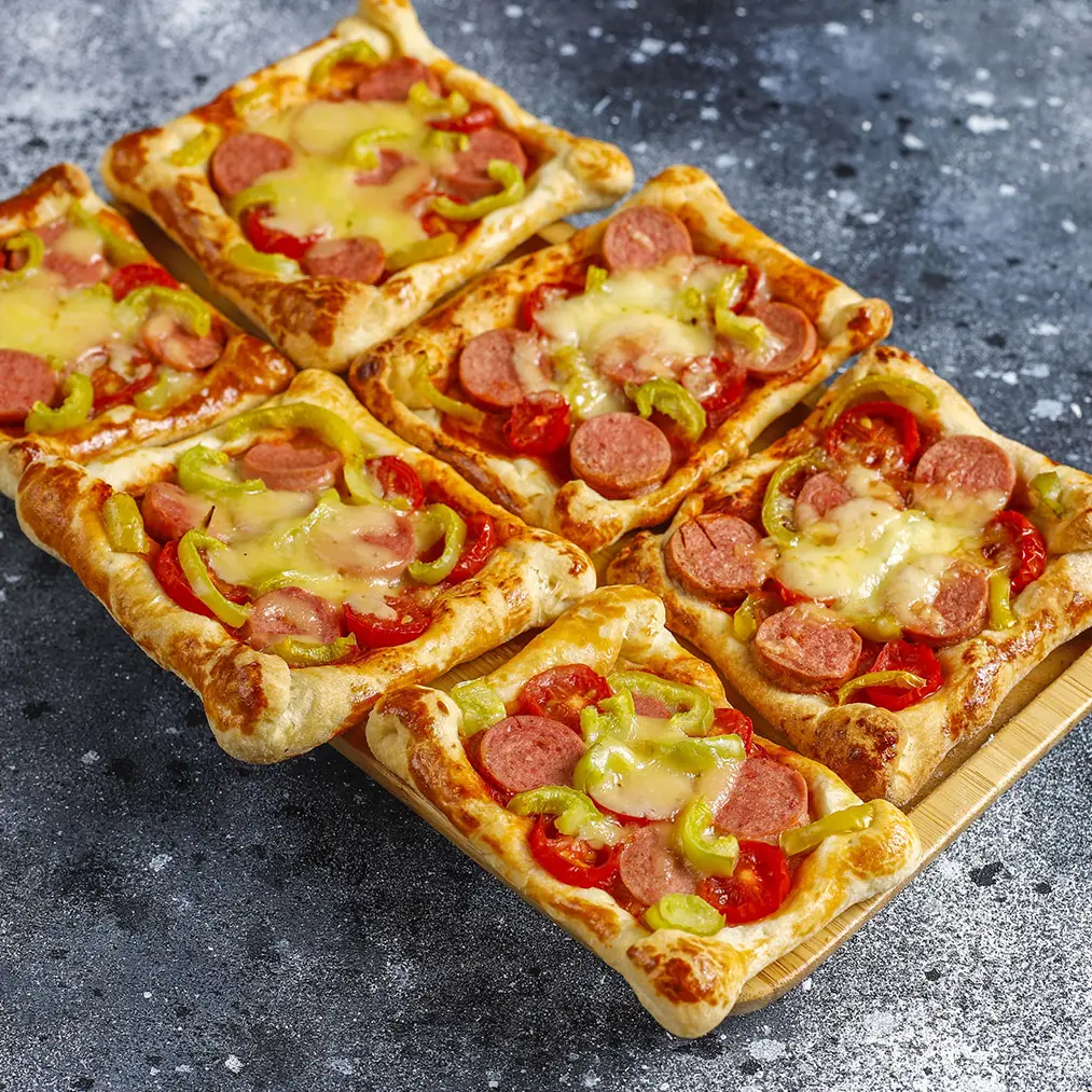 Muffin Lava Pizza Bites